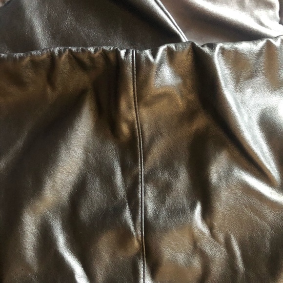 PU leather midi skirt - Picture 2 of 6